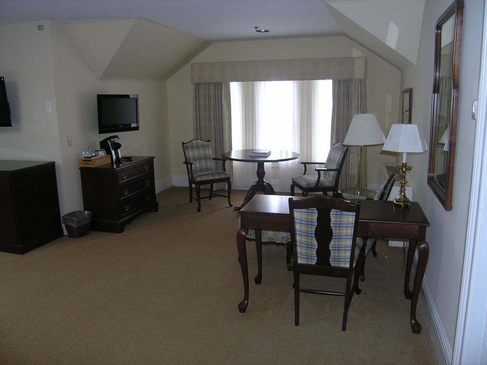 Cranwell Spa And Golf Resort (Adults Only) Lenox Luaran gambar